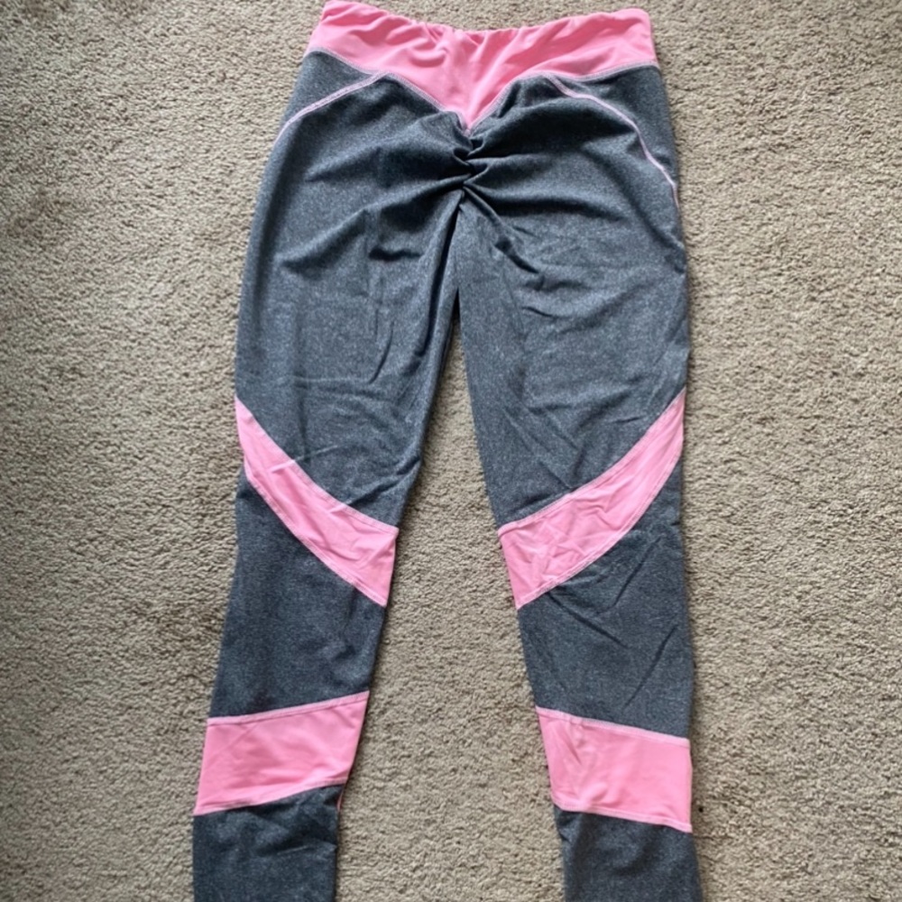 scrunch butt leggings